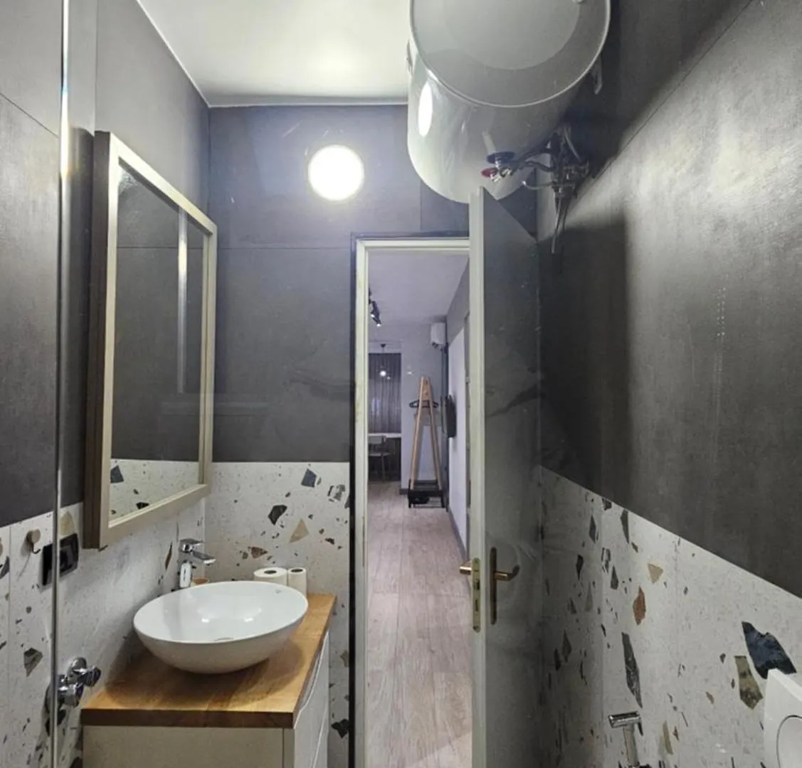 Tam Serviced Studio Apartments Next To Blloku Tirana